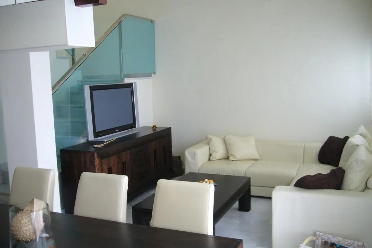 Beachfront Duplex Penthouse Roquetas de Mar 0*,  Španělsko